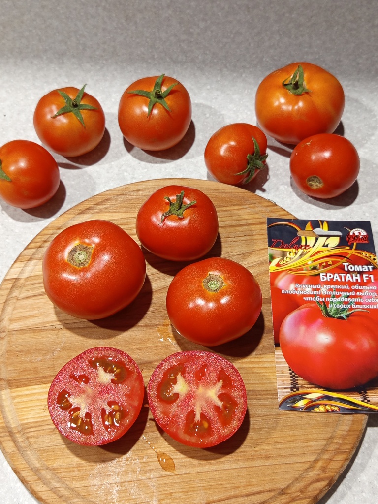 В первой кисти помидоры среднего размера.jpg