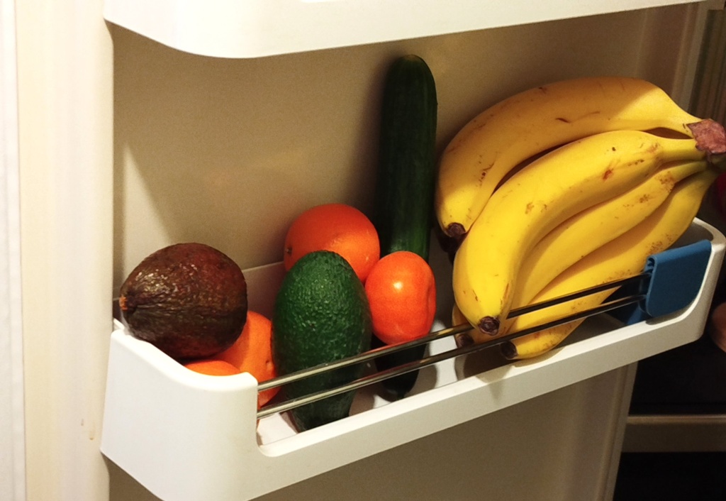 Фрукты в холодильнике.jpg