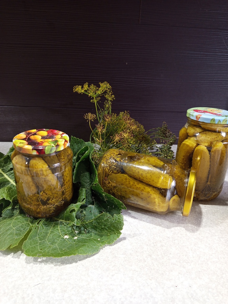 Маринованные огурчики для зимних праздников.jpg