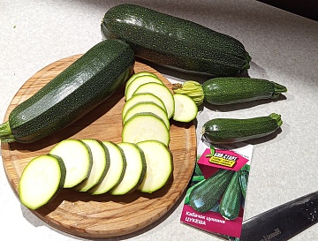 Кабачок цуккини Аэронавт и Цукеша — неувядающая огородная классика